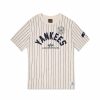 Mlb Alpha Industries Mlb X Alpha X New Era Hoodies, T-Shirts Und Shorts | New York Yankees X Alpha X New Era T-Shirt Weis